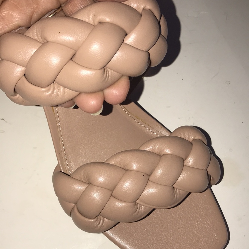 NWT Women’s Madden NYC Slide Sandals - Picture 2 of 9
